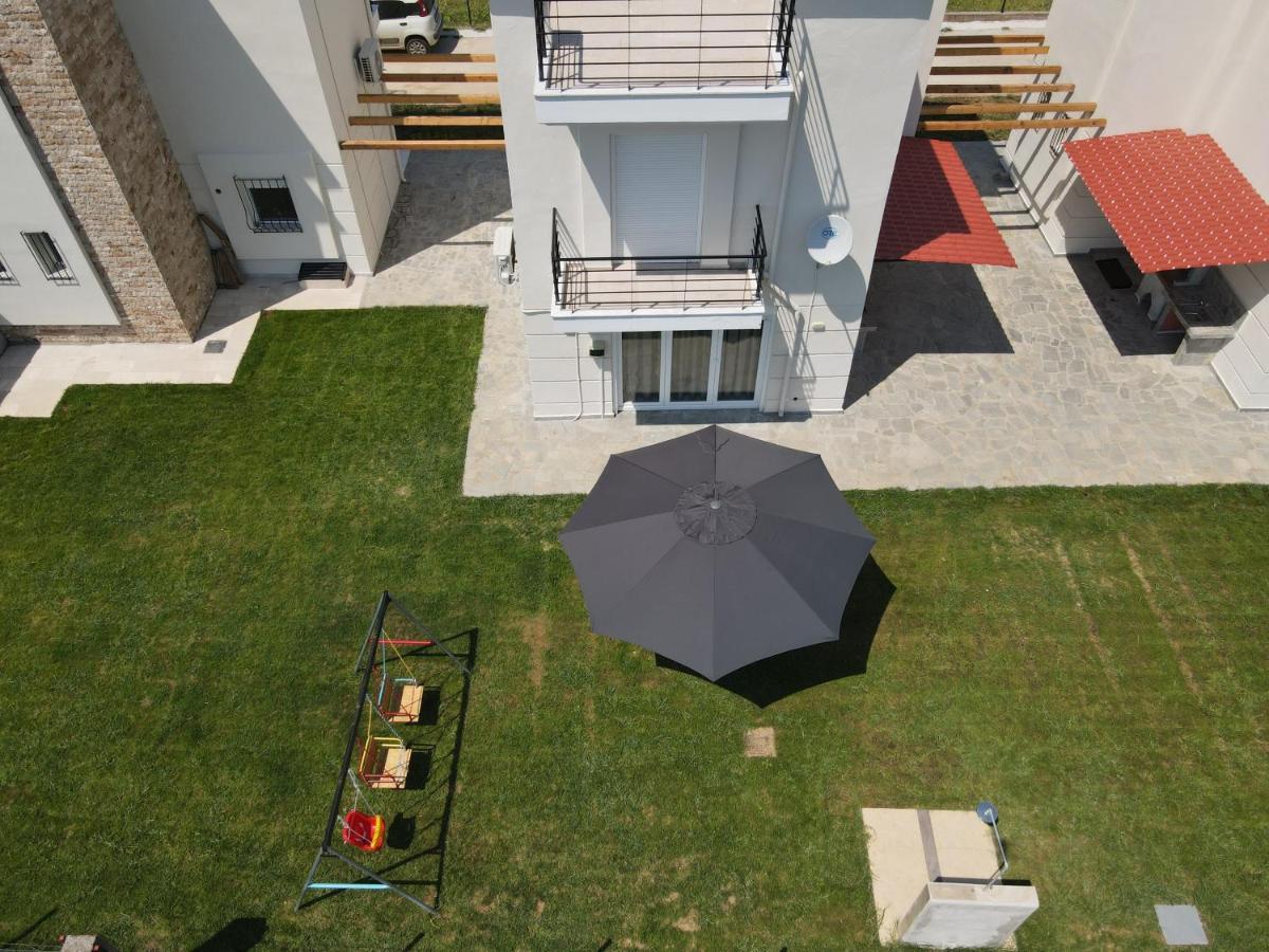 Mythic Villas Epanomi Exterior foto