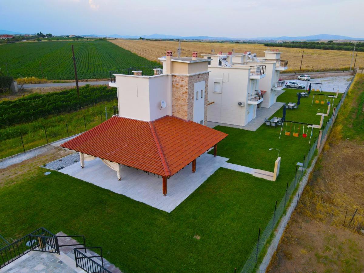 Mythic Villas Epanomi Exterior foto