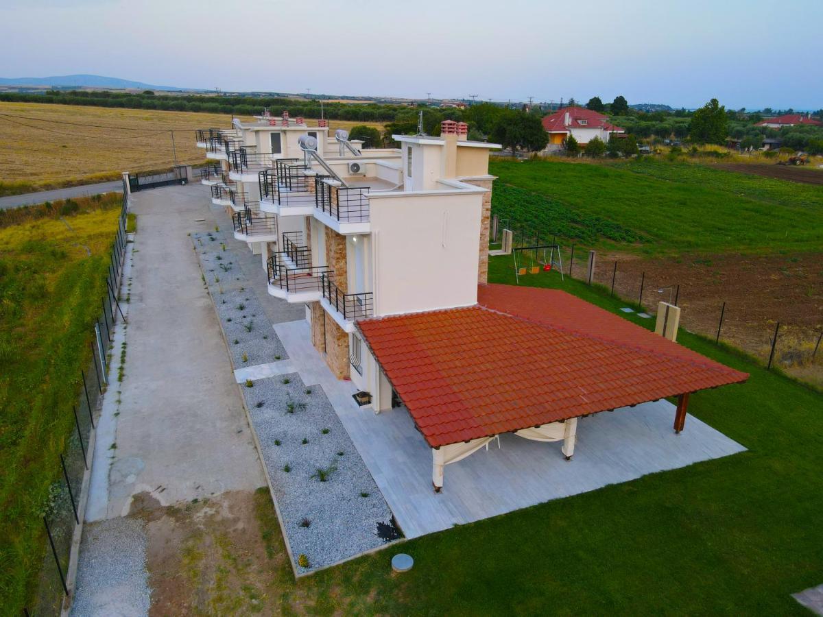 Mythic Villas Epanomi Exterior foto
